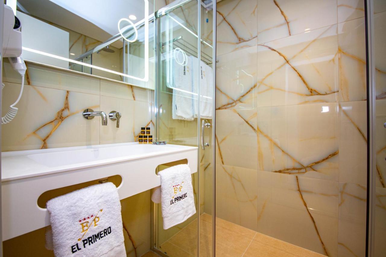El Primero Hotel Sarandë 外观 照片