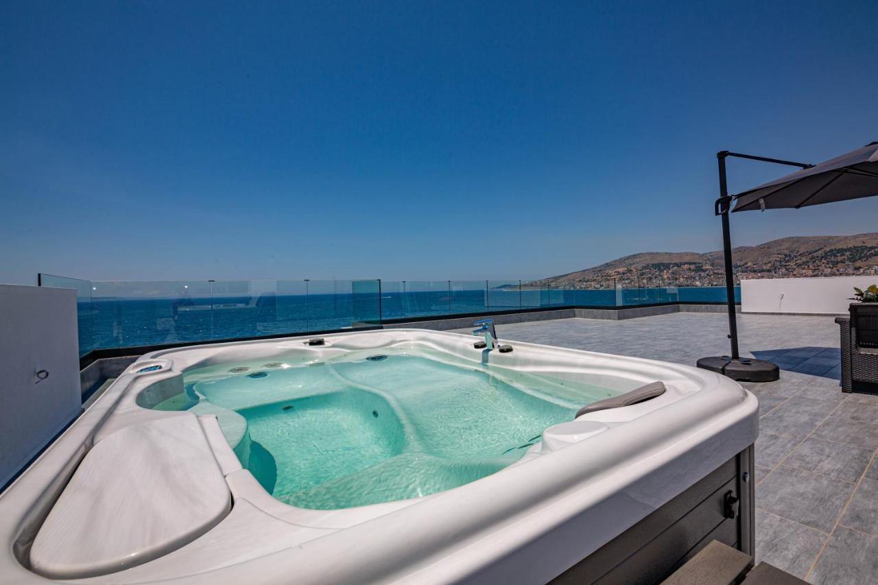 El Primero Hotel Sarandë 外观 照片